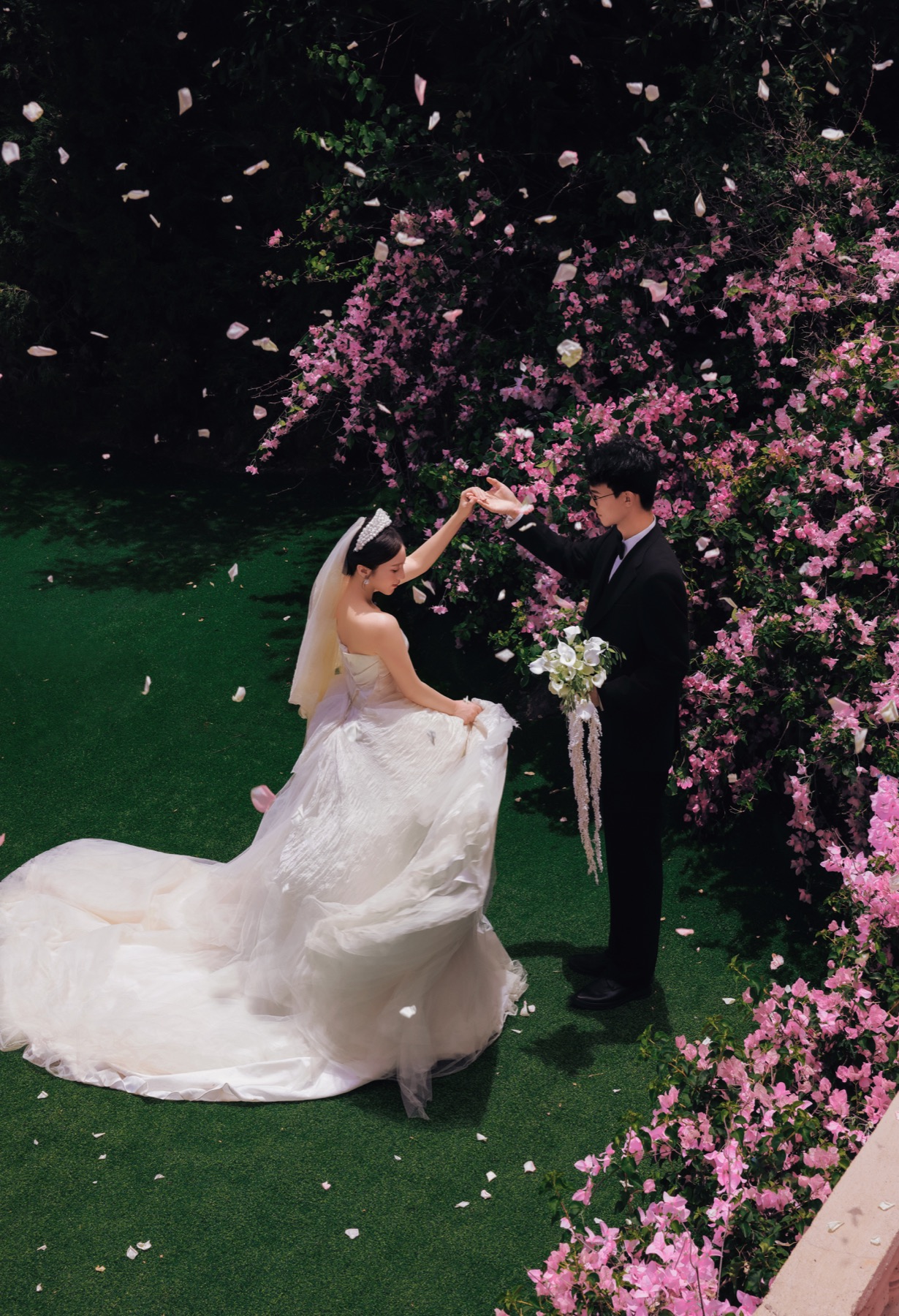 冯泽霖与阙美婷婚纱照，第 2 幕第 3 帧
